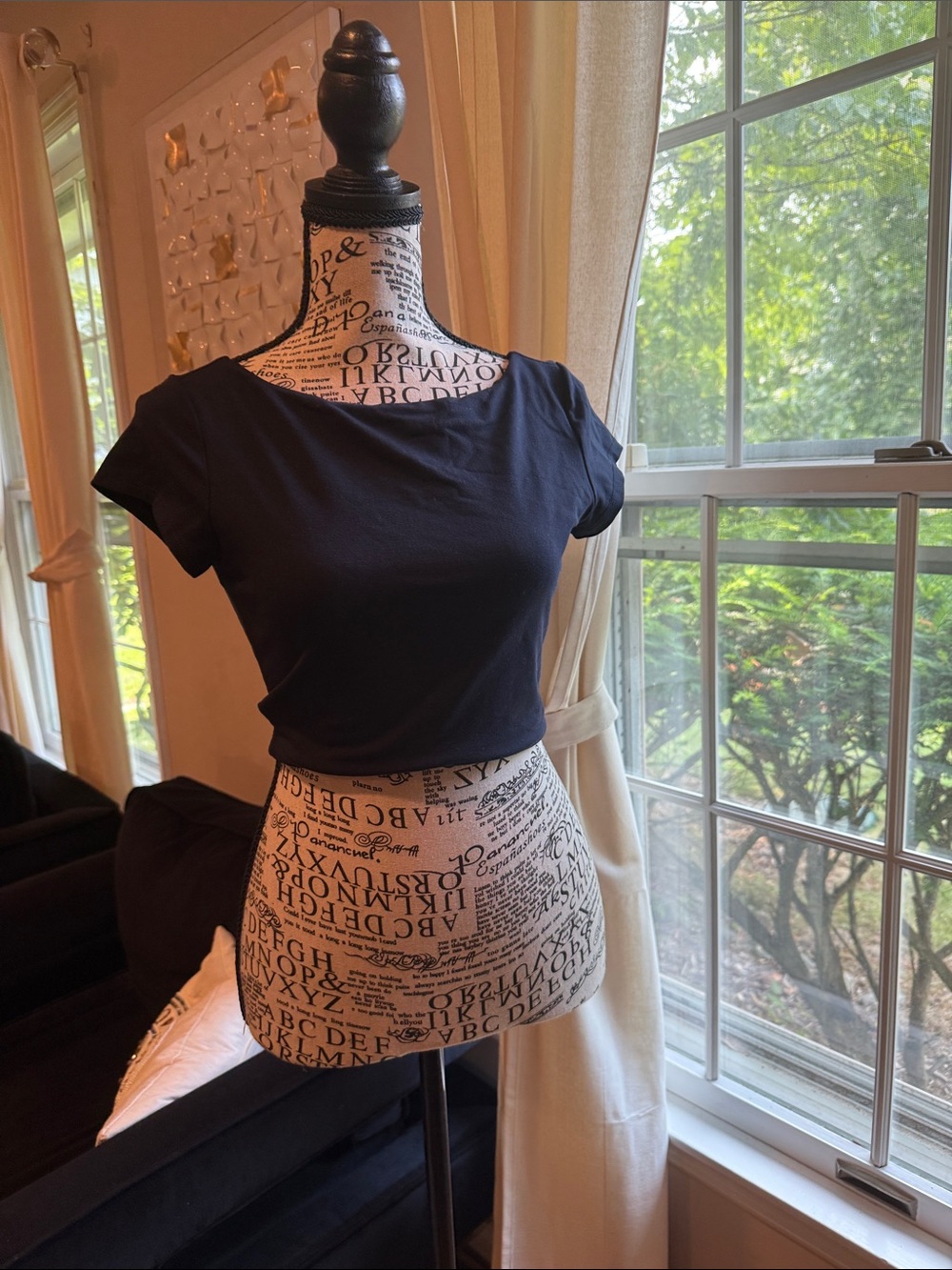 Susana Mónaco Classic Black Cropped Tee